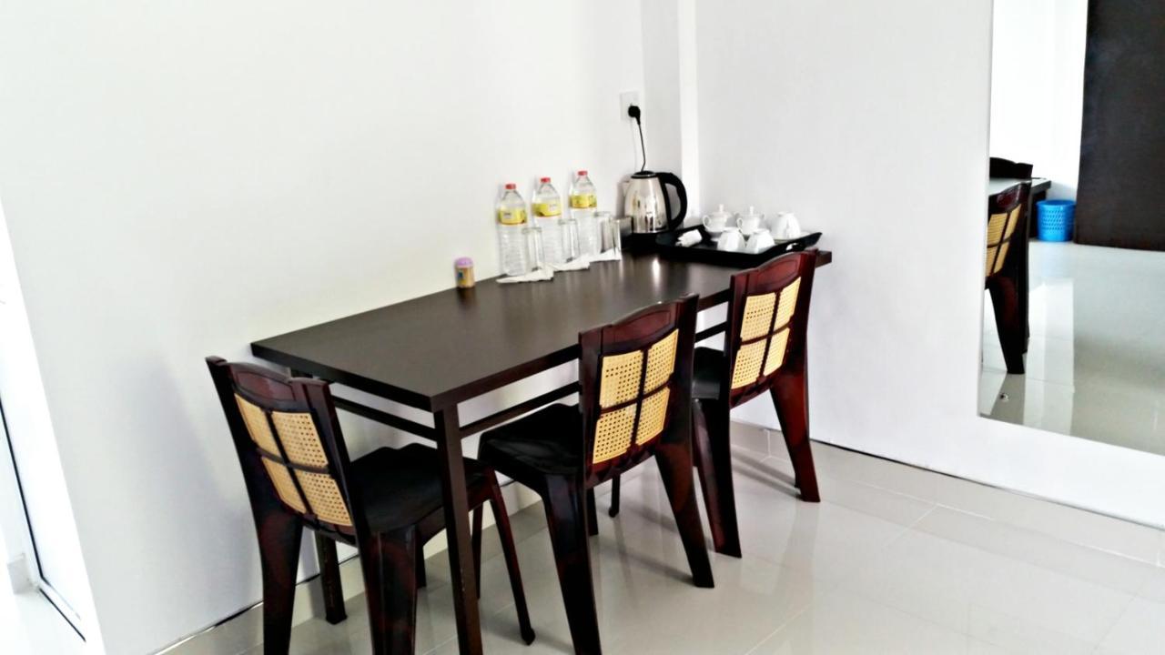 Mahaweli View Inn Канди Экстерьер фото