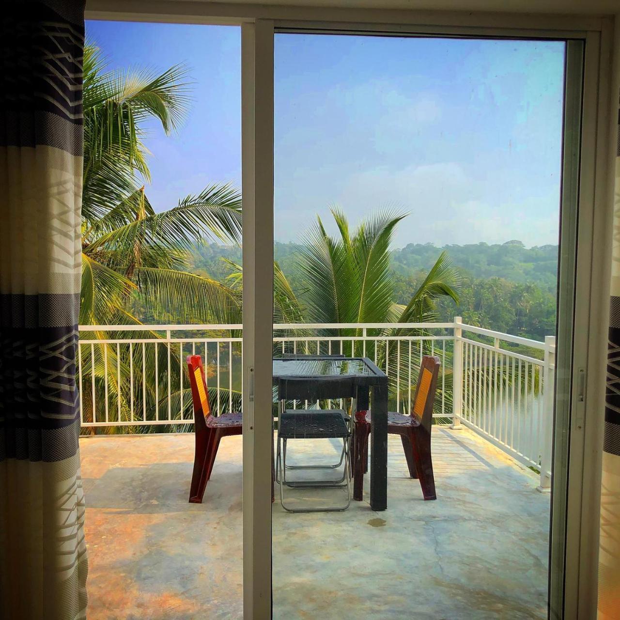 Mahaweli View Inn Канди Экстерьер фото